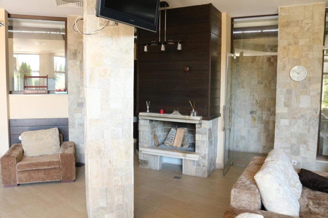 Private Apartments In Alpine Lodge Bansko Bagian luar foto