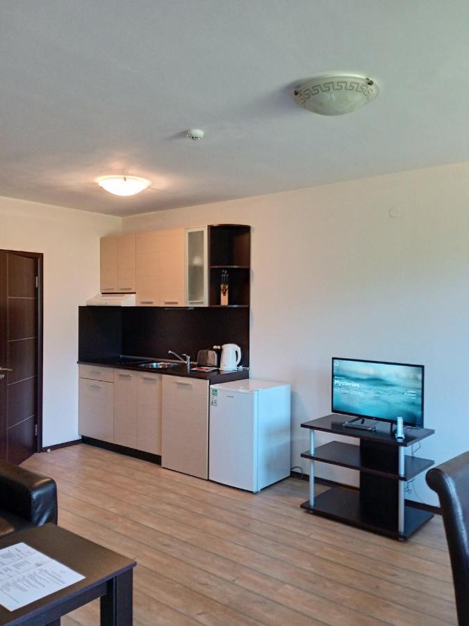 Private Apartments In Alpine Lodge Bansko Bagian luar foto